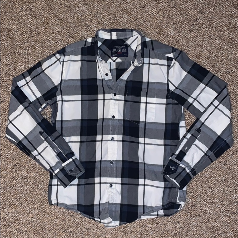 American Eagle Button Down Dress Shirt